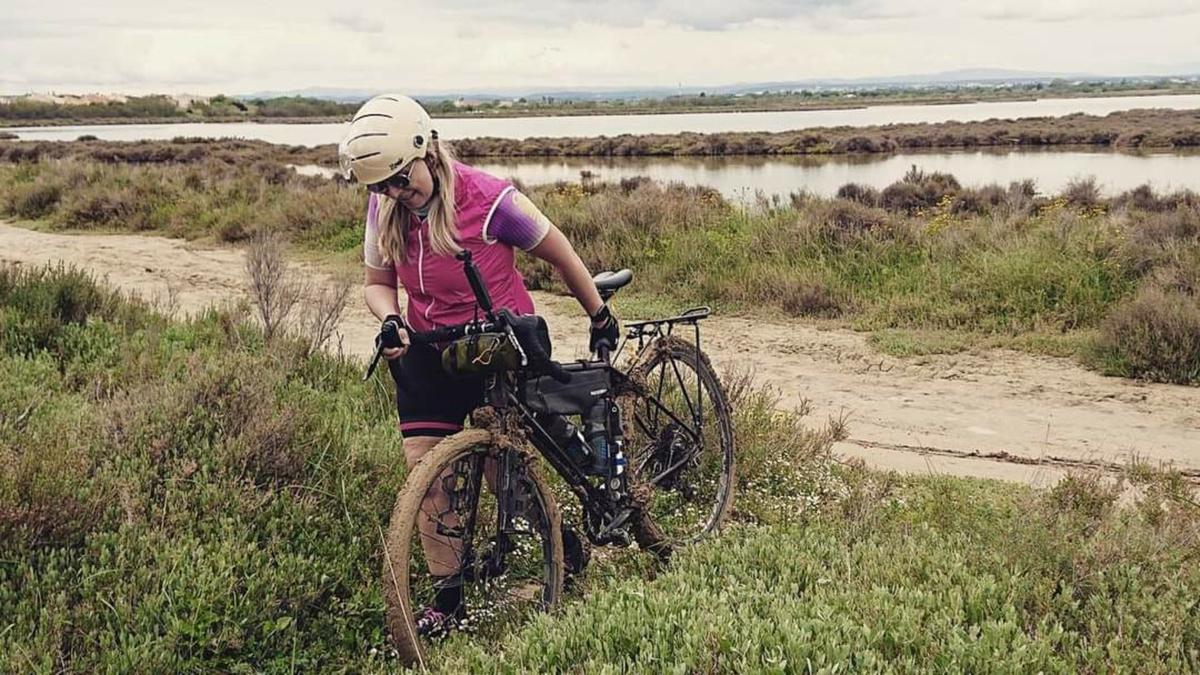 Camps-sur-l’Isle : Christine Hainaut fait étape dans la ville pour son Ride des colibris